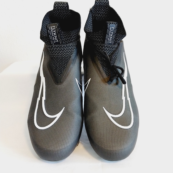 Nike Alpha Menace Elite 3 Flyknit Black Football Cleats - Picture 6 of 11